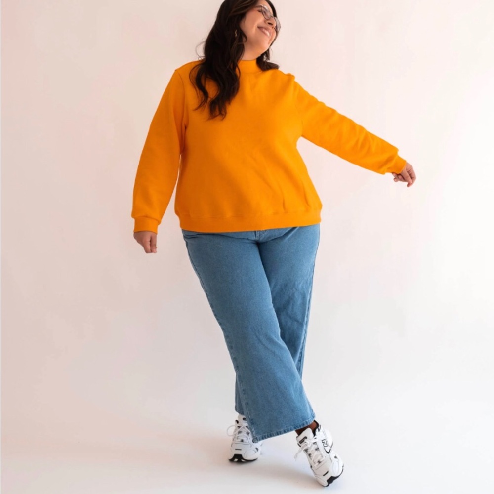 Cute pie cropped sweat shirt